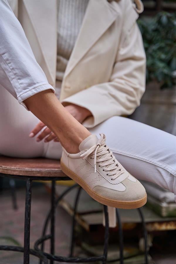 Deportivas beige